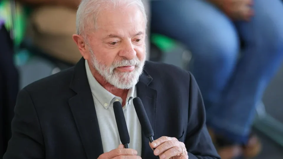 Lula irá à Colômbia buscar apoio de países amazônicos a fundo para manter florestas