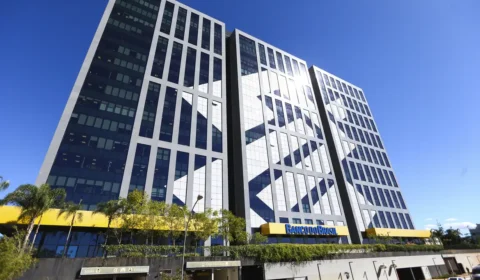 AGU pede à PF investigação sobre fake news contra Banco do Brasil