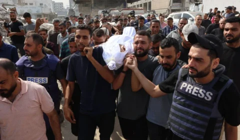 Israel mata cinco jornalistas da Al Jazeera em ataque contra tenda de imprensa em Gaza