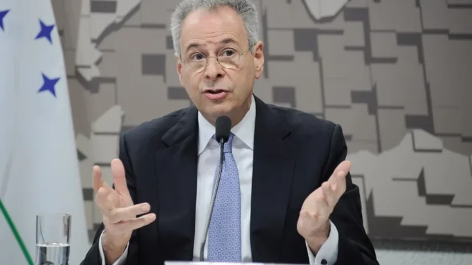 Presidente da COP30 diz que países pedem retirada de Belém por preços ‘extorsivos’ de hotéis