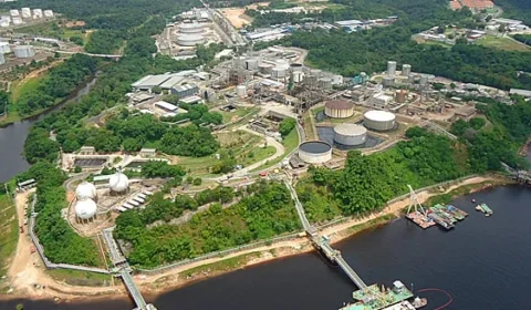 Justiça dá isenção de imposto e empresa ‘leva de graça’ refinaria da Petrobras