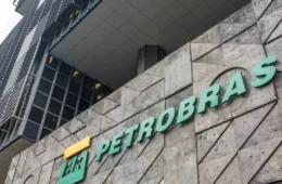 ANP autua Petrobras por falhas em sonda da Foz do Amazonas; multa pode chegar a R$ 2 milhões