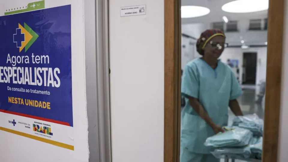 A partir deste mês, pacientes do SUS poderão ser atendidos por planos de saúde; saiba como