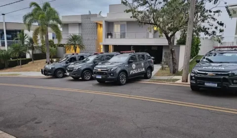 Dois empresários são presos suspeitos de integrar plano do PCC para matar promotor
