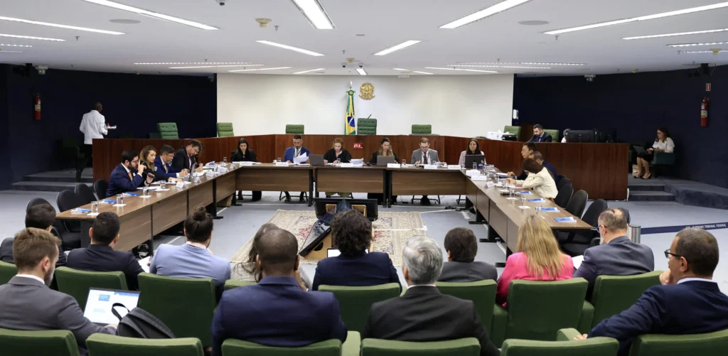 Audiência no STF sobre orçamento secreto (10/10/2024). Executivo e Legislativo respondem a questionamentos do ministro Flávio Dino sobre transparência nas emendas RP8 e RP9. Foto: Rosinei Coutinho/STF
