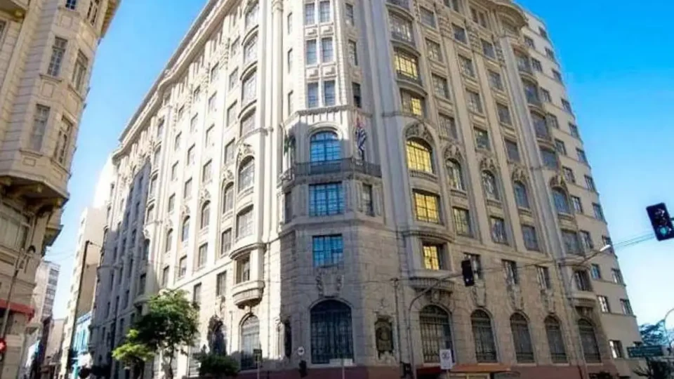MP-SP dribla lei e omite informações sobre passivo devido a promotores e procuradores