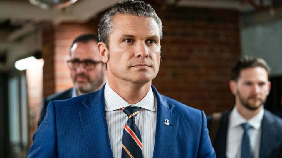 Secretário de Defesa dos EUA publica vídeo de pastor dizendo que mulheres não devem votar