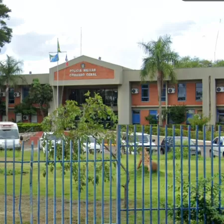 denunci