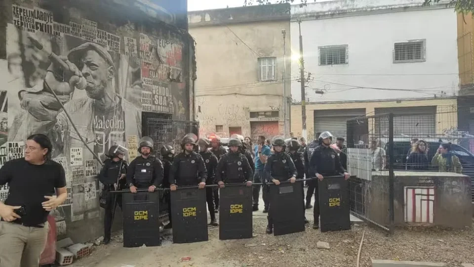 Teatro de Contêiner: Ministério da Cultura e Funarte repudiam ação da GCM