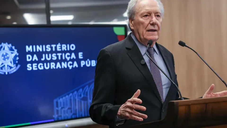 Intoxicação por metanol: PF vai investigar a origem da contaminação em SP