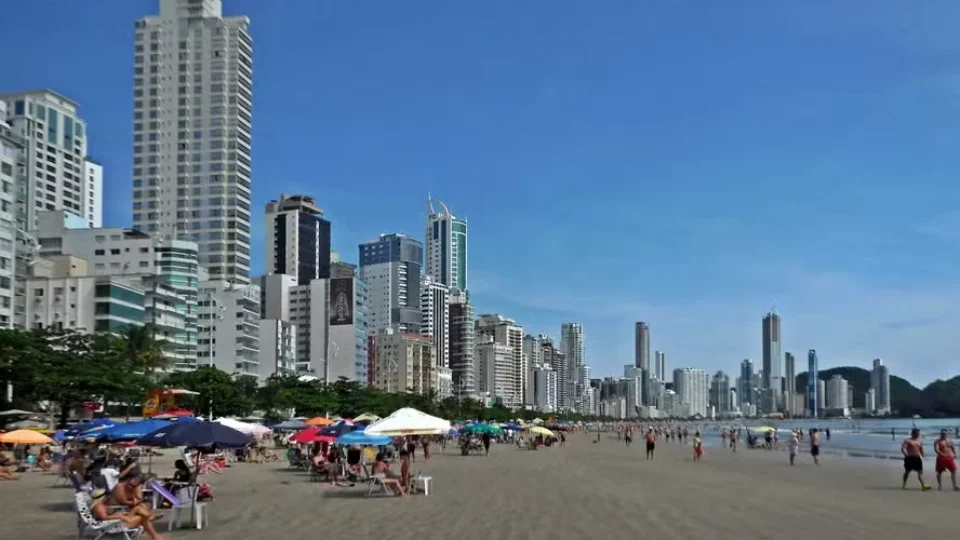 Ministério do Turismo estabelece novas regras para check-in e check-out em hotéis