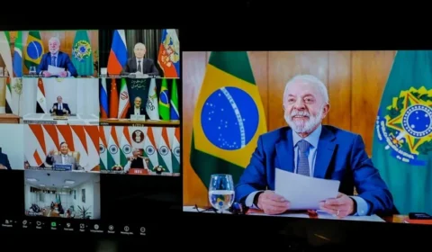 Líderes do Brics atacam protecionismo dos EUA e pedem nova ordem global