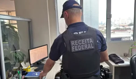 Receita vê indícios de que servidor entregou dados sigilosos a terceiros