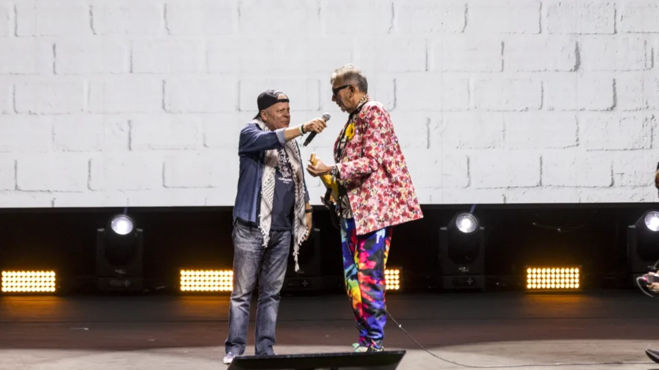 Música e descontração movimentam o Despertar 2025 com Chico Pinheiro e Falcão