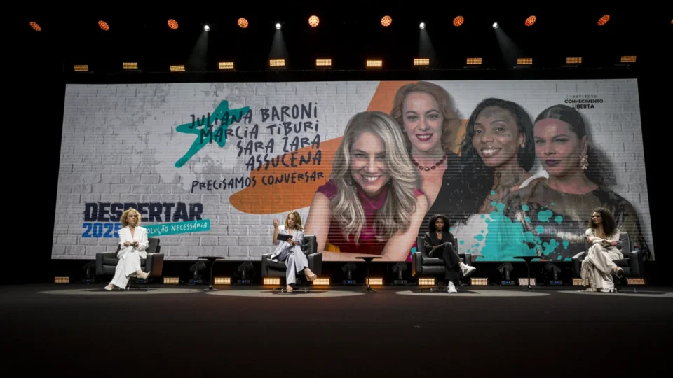 Vozes feministas ocupam o palco do Despertar 2025