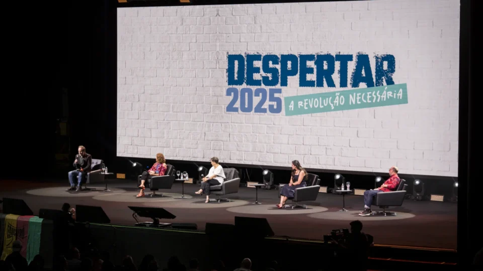 O fim de Bolsonaro: produção do documentário faz roda de conversa durante o evento