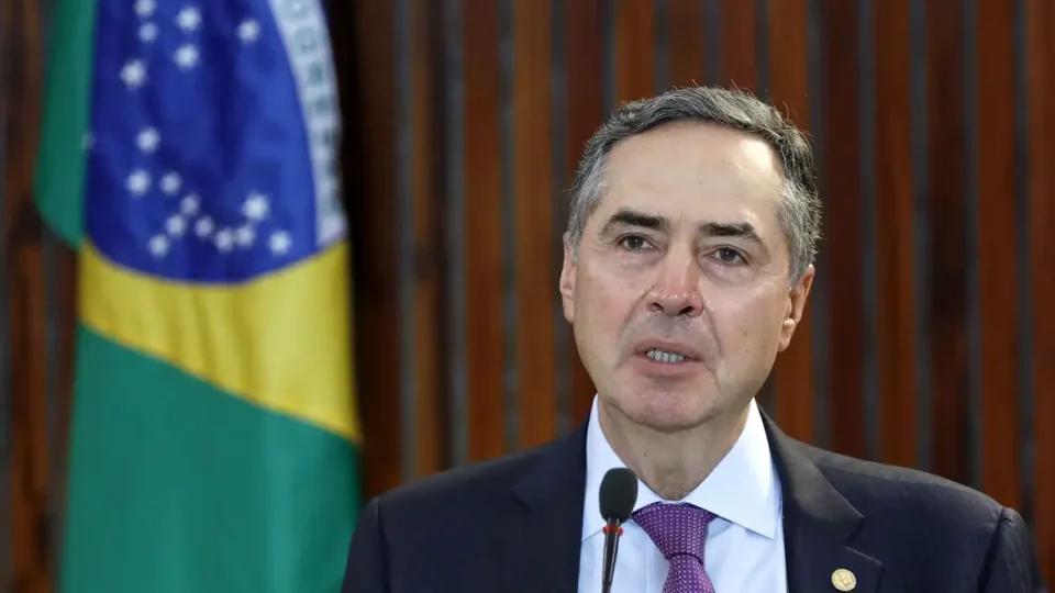 Barroso afirma que julgamento é sobre provas e não disputa política