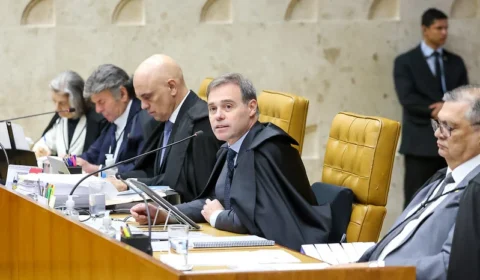 Maioria dos militares não deve comparecer ao julgamento no STF; Bolsonaro é dúvida