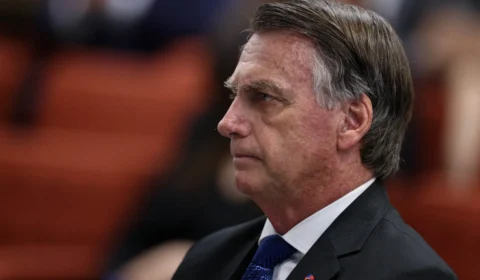 55% acreditam em tentativa de golpe e 54% veem participação de Bolsonaro, diz Quaest