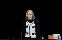 Cármen Lúcia antecipa saída do TSE, e Kassio assume presidência em maio
