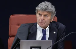 Fachin autoriza mudança de Fux para Segunda Turma do STF