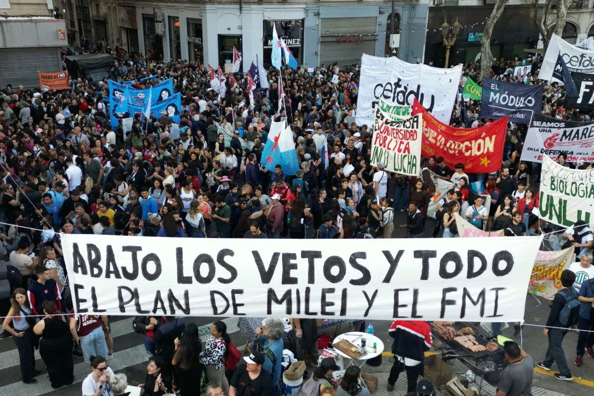 Protestos de rua contra o governo Milei. Foto: AFP