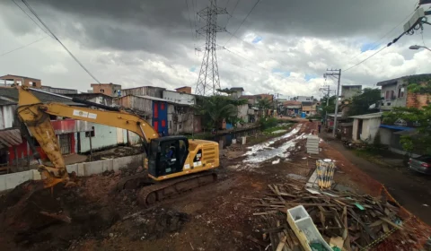 Obras da COP30 demolem casas e deslocam famílias para passagem de canal