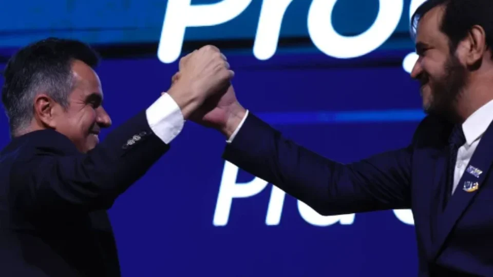 União Brasil e PP decidem deixar governo Lula e apoiar anistia a Bolsonaro