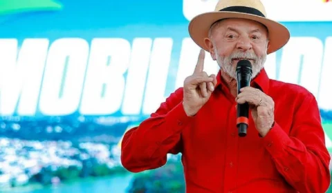 Lula cita risco de anistia, diz que direita tem muita força e fala em batalha no Congresso