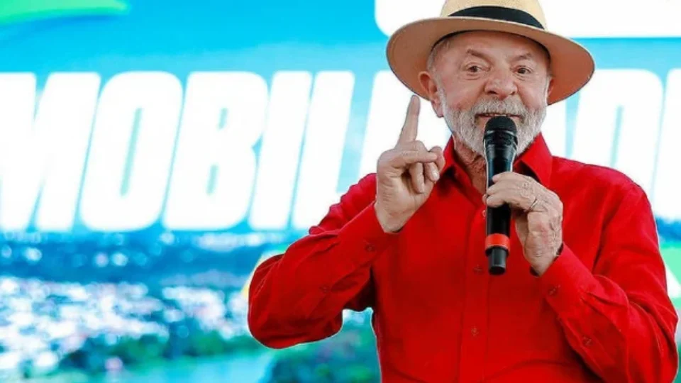 Lula cita risco de anistia, diz que direita tem muita força e fala em batalha no Congresso