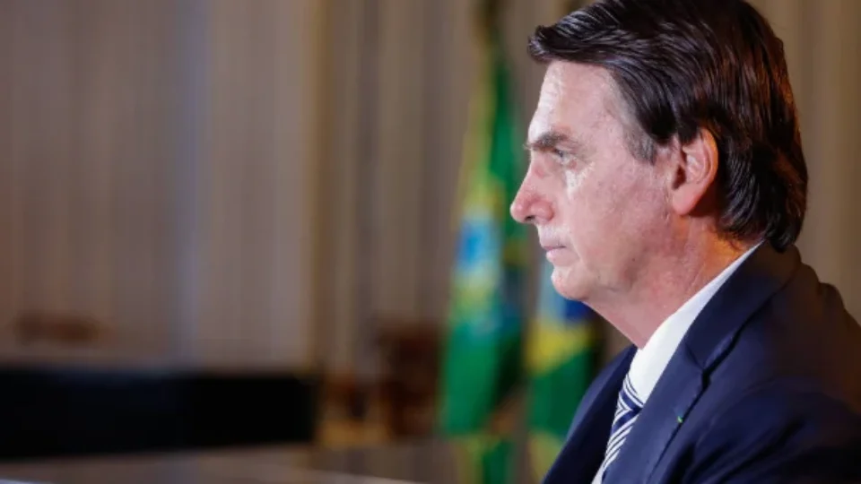 Bolsonaro pede a Moraes para receber Valdemar, líderes e relator de anistia após condenação