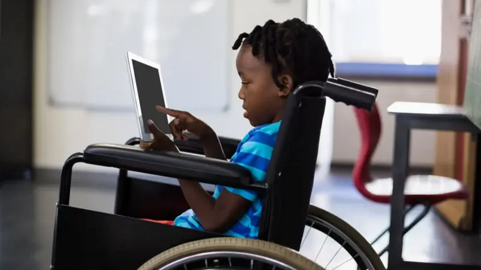 Inclusão social via tecnologia assistiva no Brasil