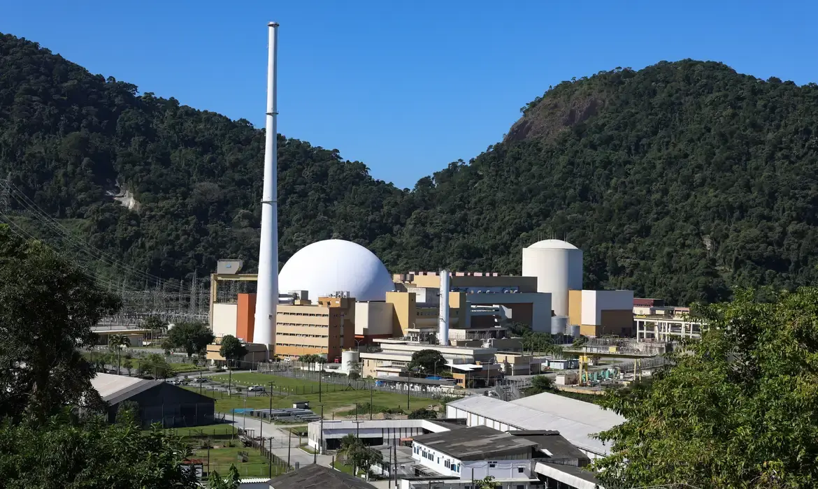 A Central Nuclear Almirante Álvaro Alberto (CNAAA) é localizada em Angra dos Reis, no Rio de Janeiro e conta com os reatores Angra I, Angra II e Angra III, este último, ainda em construção. Foto: Tomaz Silva/Agência Brasil