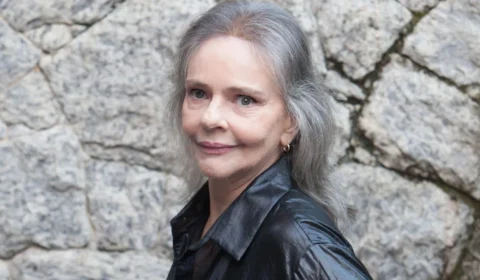 Morre a cantora Angela Ro Ro, aos 75 anos, no Rio de Janeiro