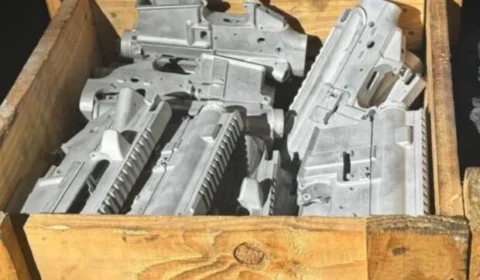 Gestão Tarcísio infla apreensões de fuzil com armas de PMs envolvidos em ocorrências com morte
