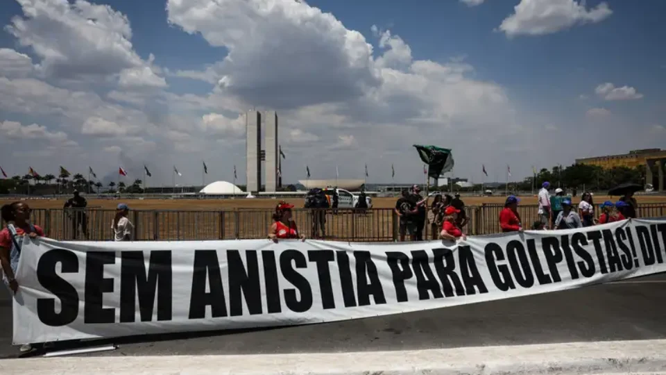 Redução das penas para golpismo pode gerar sensação de impunidade, dizem especialistas