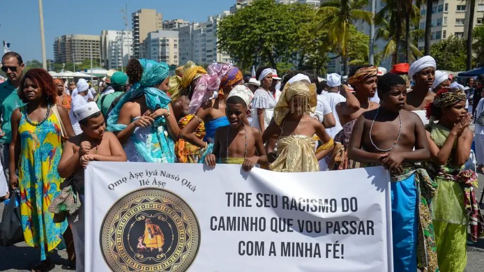 Combate à Intolerância Religiosa no Brasil: desafios e continuidades