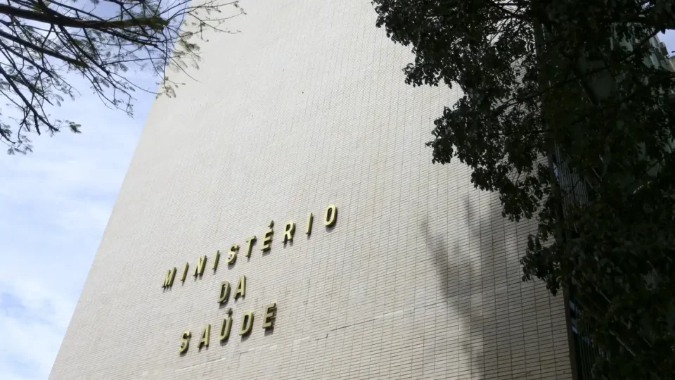 Governo estabelece protocolo para casos de intoxicação por metanol