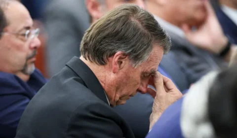 Equipe médica do Hospital das Clínicas da USP vai para Brasília avaliar Bolsonaro