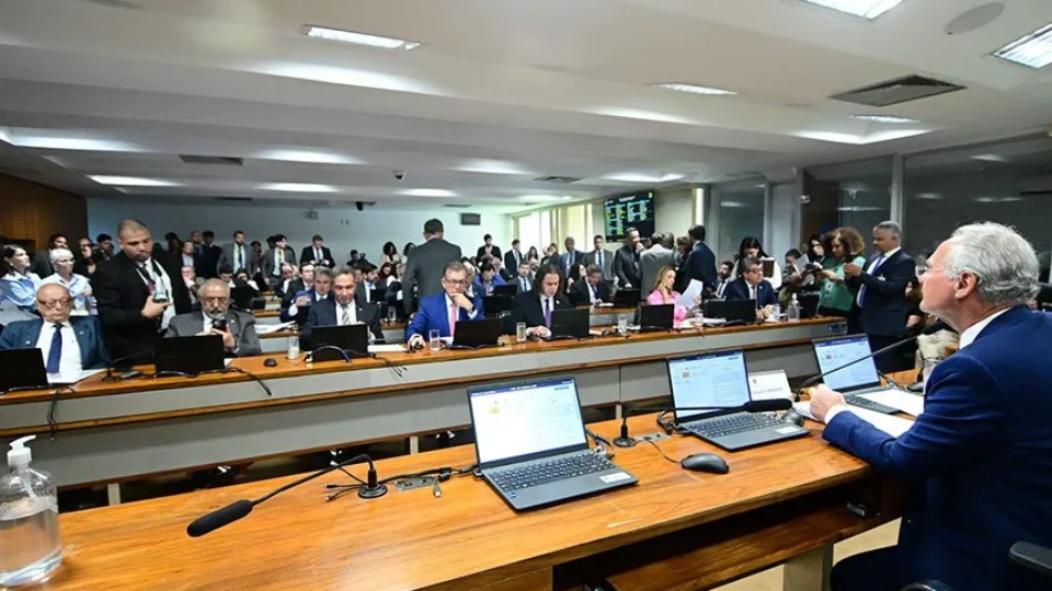 Comissão Do Senado Aprova Isenção De Ir