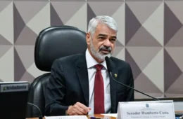 CPI da Covid foi arquivada por motivação política, diz senador Humberto Costa