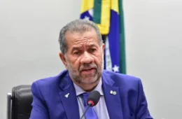 CPI do INSS: Lupi admite nomeações, se afasta de fraudes em descontos e preserva Lula