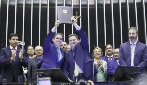 Congresso promulga PEC dos precatórios e abre espaço fiscal de R$ 12,4 bi