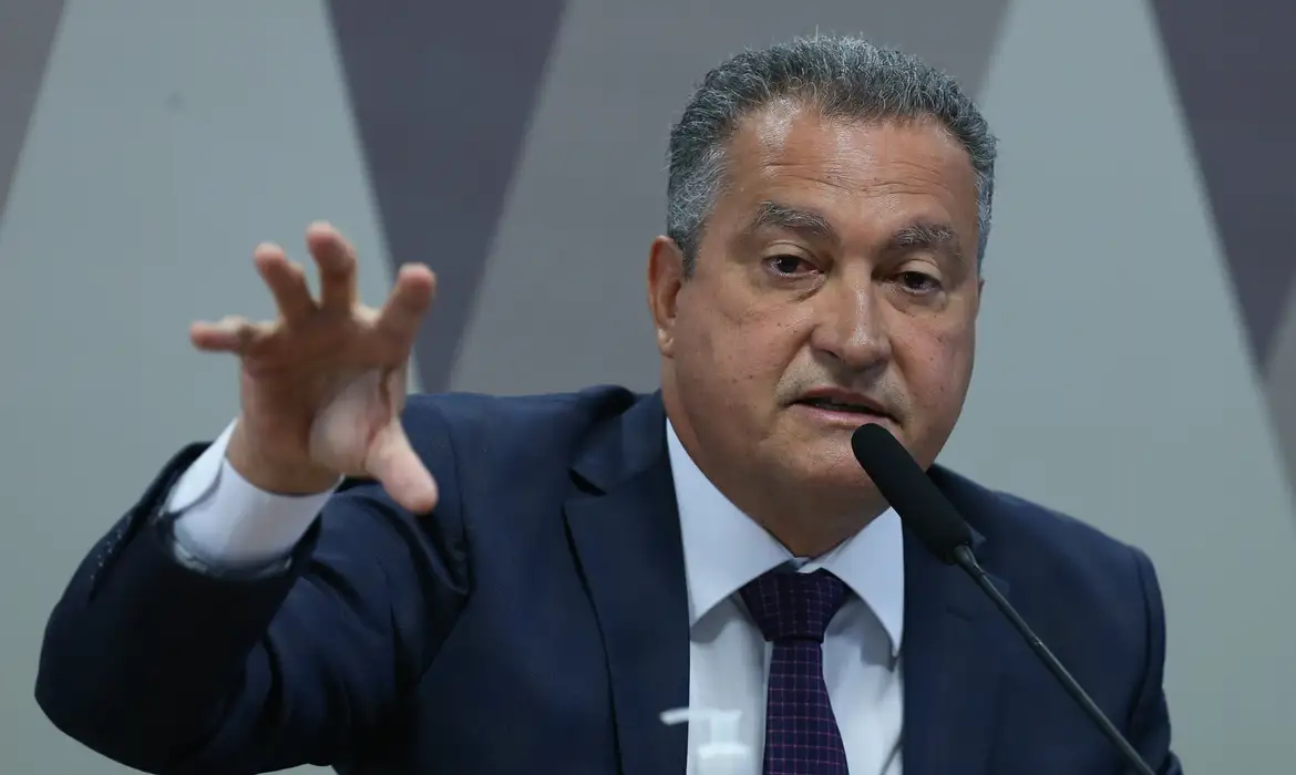 Lula pode perder 20 ministros até a campanha eleitoral, e Esplanada tem incerteza