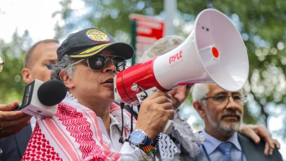 Petro tem visto revogado pelo governo Trump após protestar contra genocídio palestino