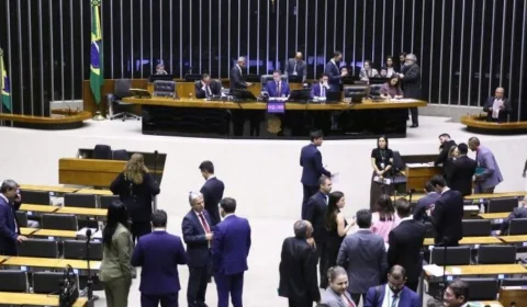 Sensacionalista: PEC da blindagem: sem anistia, deputados querem agora o perdão antes dos crimes