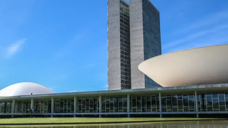 Assessores negros dizem se sentir invisíveis no Congresso, afirma pesquisa