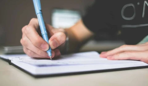 Como aplicar as resoluções de ano novo nos negócios e se manter motivado