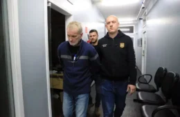 Polícia prende suspeito de deixar mala com parte de corpo na rodoviária de Porto Alegre