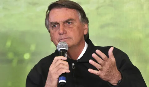 Quaest: Para maioria dos brasileiros, prisão de Bolsonaro é consequência de seus atos